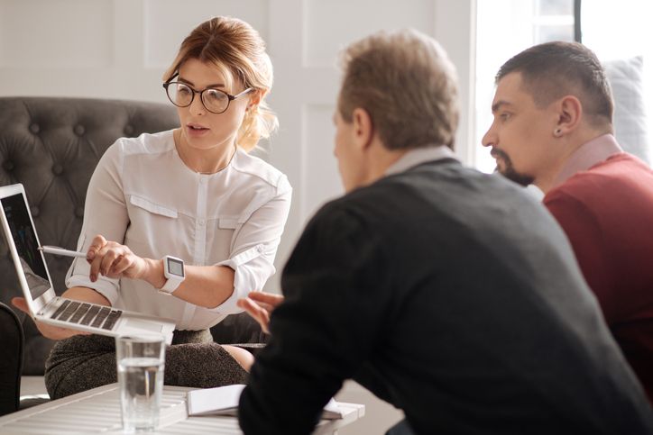 How the Decentralized Cloud Increases Worker Productivity How the Decentralized Cloud Increases Worker Productivity